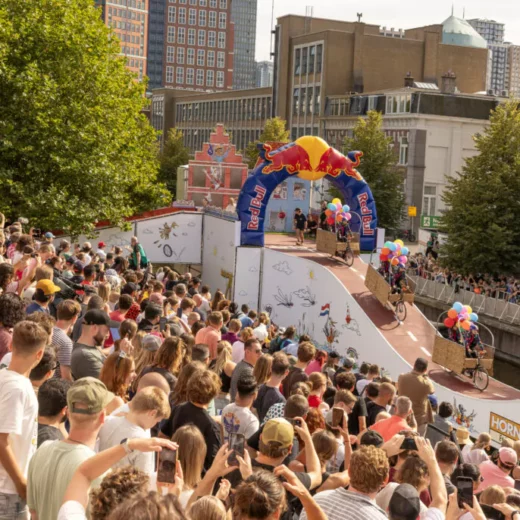 Red-Bull-VeilEau